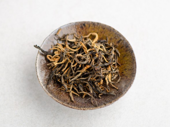 Дянь Хун Мао Фэн &amp;quot;АА&amp;quot; (Ворсистые Пики), 2025г.