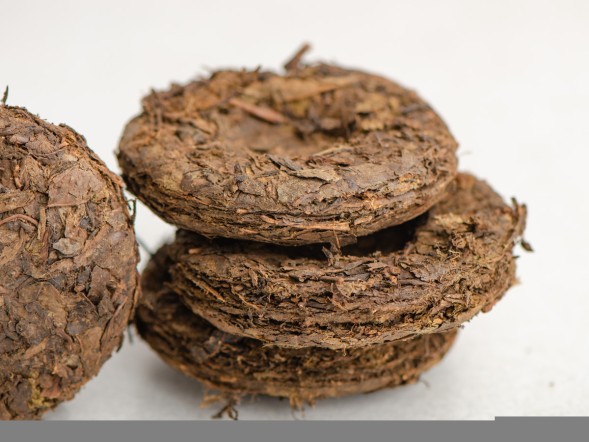 Хэй Ча Ча Чжуан, (чай в стиле Хэй Ча), Ratna, Грузия, 2024 г.