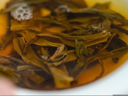 Шэн пуэр &amp;quot;Мао Ча Ми Сян&amp;quot; (Медовый  Аромат), Биндао, 2013 г.