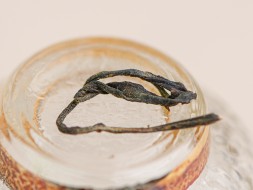 Шэн пуэр &amp;quot;Мао Ча Чжан Сян&amp;quot; (камфорный аромат), Бано Ча Шань, 2016 г.