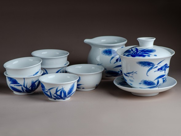 Набор посуды #186, фарфор, 8 предмета.