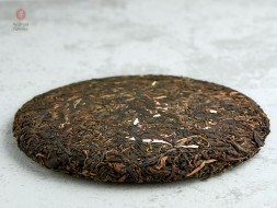 Шэн пуэр &amp;quot; Тун Цин Хао&amp;quot; от Мастера Ли, 357г., 2002г.