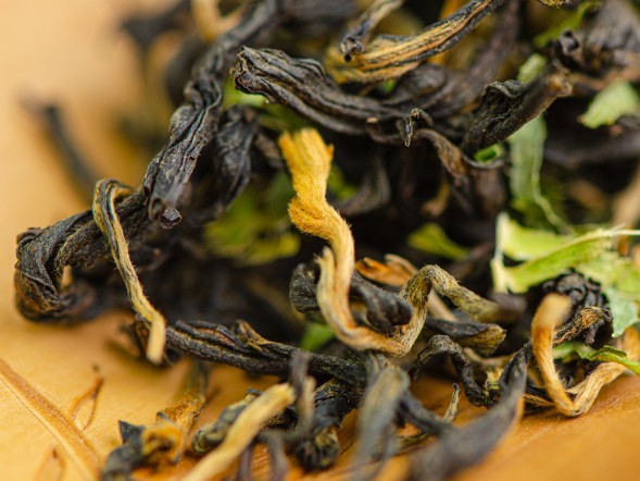 &amp;quot;Нин Мэн Хун Ча&amp;quot; (Дянь Хун с лимонником), 2025г.