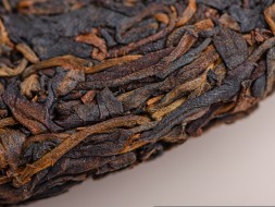 Шэн пуэр &amp;quot;Юань Шэнтай Цяо Му&amp;quot;, 2010г., 357г.