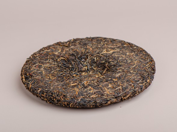 Шэн пуэр &amp;quot;Жуй Тай Хао Юань Ча&amp;quot;, 2005г., 357г.