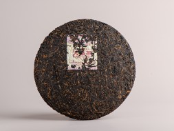 Шу пуэр &amp;quot;7692&amp;quot;, ф-ка Да И, 357 г, 2020г.