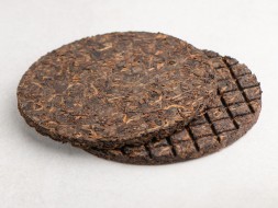 Шу Пуэр &amp;quot;Шоколадка от Фэна&amp;quot; (Шоу Сы Гу Шу), 2016г., 400г.