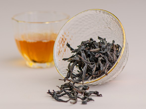 Лао Цун Да Хун Пао &amp;quot;ААА+&amp;quot;(Большой Красный Халат со Старых Кустов)