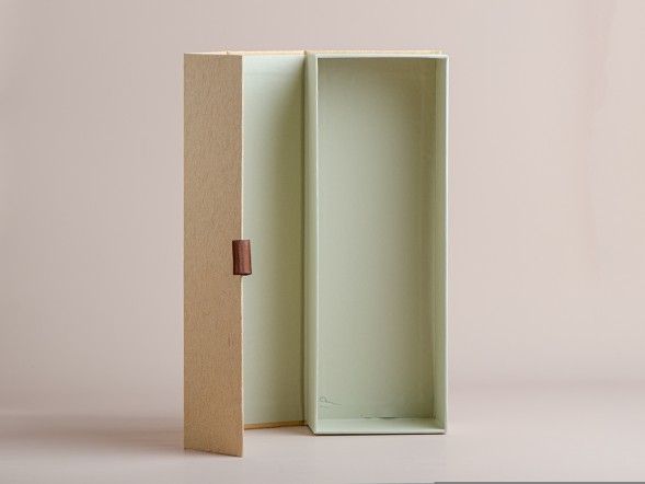 Подарочная коробка #257, 30х11х7 см.