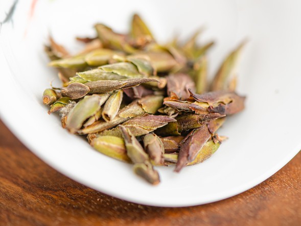 Гу Шу Е Шэн Цзы Я Бао &amp;quot;ААА&amp;quot; 2024 г., &amp;quot;Изумрудно-пурпурный из Фэнцин&amp;quot;