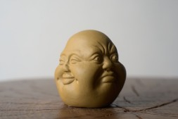 Фигурка #549, глина, 5,5 см.