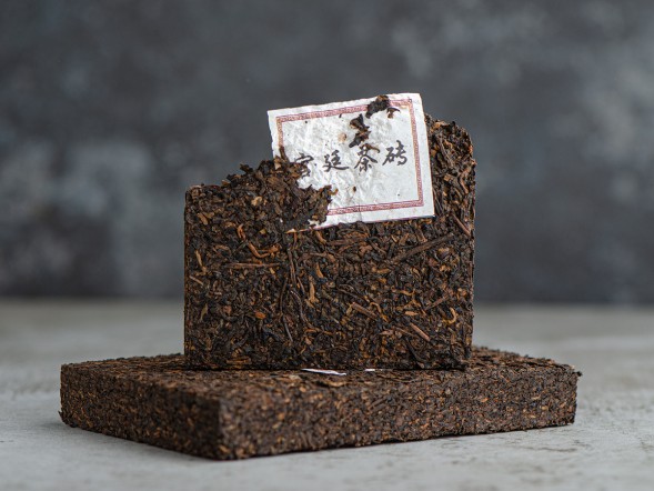 Шу пуэр &amp;quot;Гун Тин Ча Чжуан&amp;quot;, ф-ка Юн Фа, 250г., 2022г.