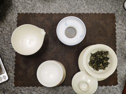 Шань Гэ Цун Лао По Те Гуань Инь (ТГ от бабушки),  осень 2025 г.