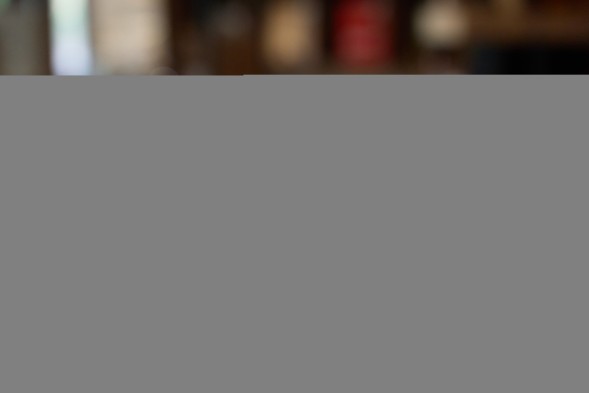 Фигурка #540, меняющая цвет, пластик, 8см.