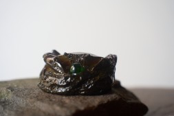 Фигурка #541, меняющая цвет, пластик, 8см.