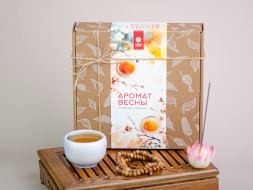 Набор из четырёх баночек чая &amp;quot;Аромат весны&amp;quot; (Нежные вкусы и ароматы)