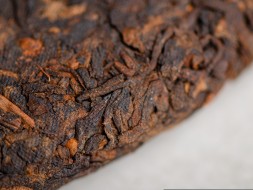 Шу пуэр &amp;quot;Гу Цзюнь Да Сюэ Шань&amp;quot;, 357г., 2009г.