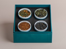 Набор из четырёх баночек чая &amp;quot;Все везде и сразу&amp;quot;